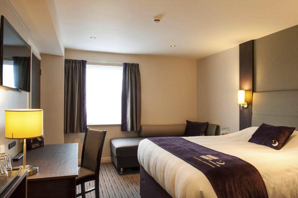 Premier Inn London Bexleyheath Extérieur photo