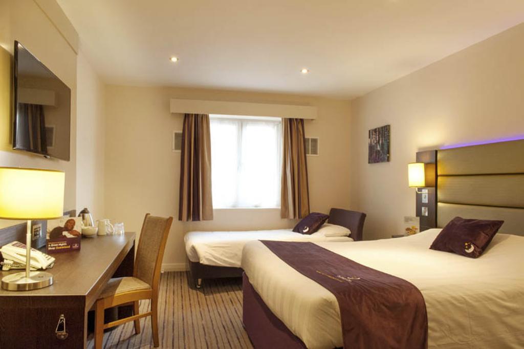 Premier Inn London Bexleyheath Extérieur photo