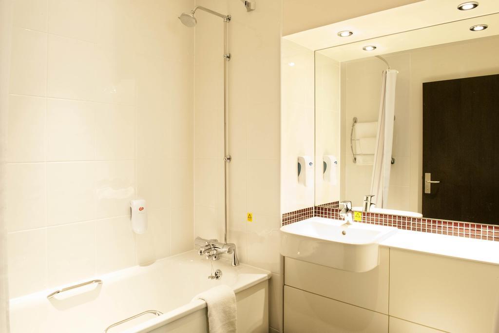 Premier Inn London Bexleyheath Extérieur photo